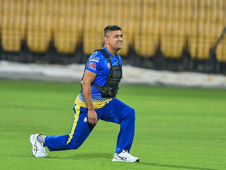 MS Dhoni in training for Chennai Super Kings