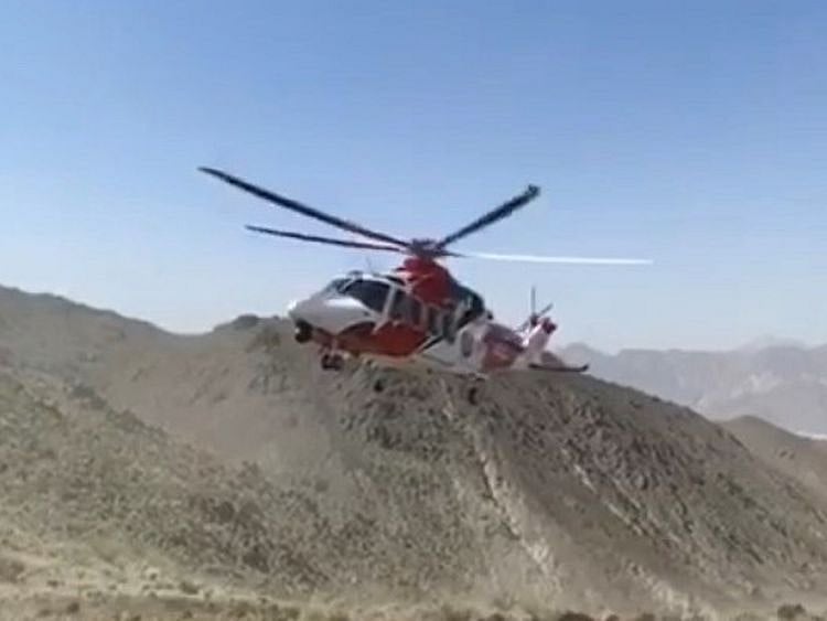 Eight rescued in Khor Fakkan