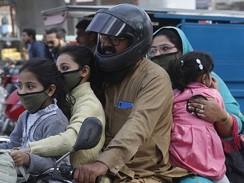 Photos: This is how Pakistanis taking measures to prevent coronavirus spread after sudden surge in cases