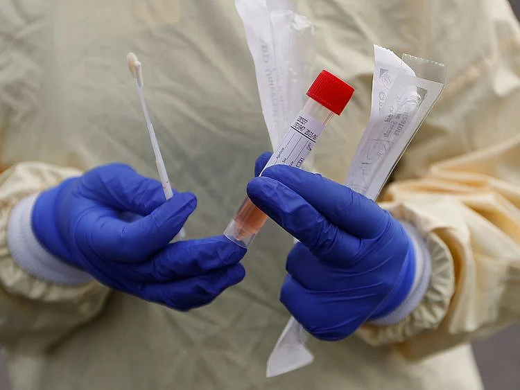 Virus_Outbreak_Michigan_76477