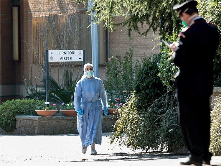 Italy nun virus