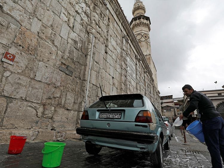 Copy of 2020-03-20T135756Z_1522545060_RC2PNF9QFUKR_RTRMADP_3_HEALTH-CORONAVIRUS-MOSQUES-1584787217854