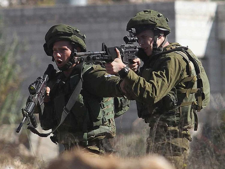 OPN_Israeli_soldiers1