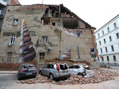 Croatia: Quake strikes north of Zagreb, damages buildings 