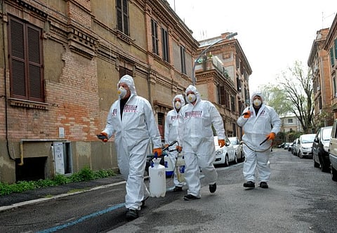 Sanitation interventions by a territorial company at a public residential building in Rome.