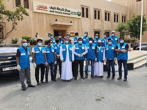 Indian social worker Naseer Vatanappally  and other volunteers have been actively involved in community service in Naif for almost two weeks. 