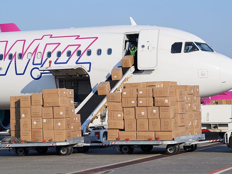 Copy of 2020-04-05T175015Z_1423173044_RC2HYF9KSDMX_RTRMADP_3_HEALTH-CORONAVIRUS-AIRLINES-WIZZ-AIR-HLDGS-1586260538421