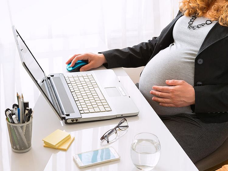 Maternity-benefits-in-Dubai