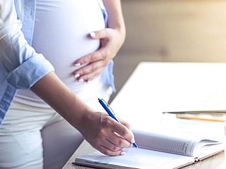 UAE: ‘When am I legally obliged to tell my manager about my pregnancy?’