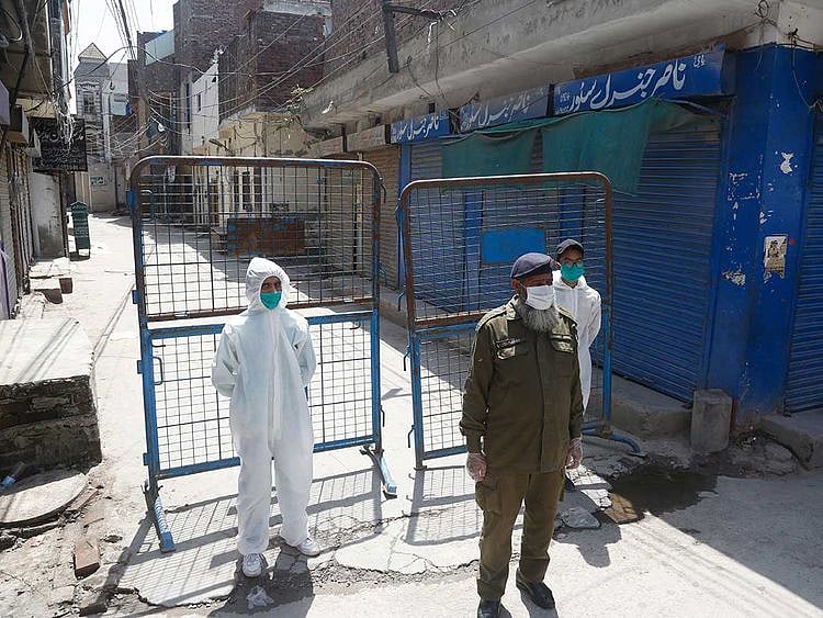 Pakistan coronavirus lahore
