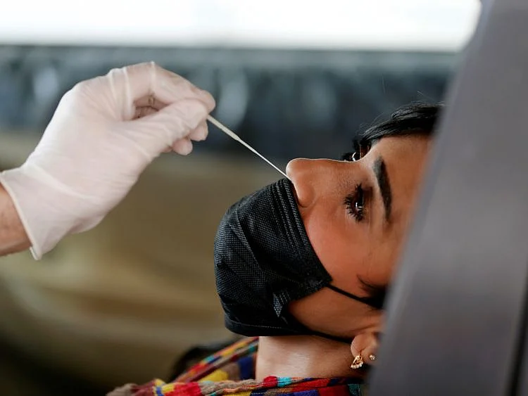 Copy of 2020-04-09T114339Z_810043627_RC2Z0G9GEK5B_RTRMADP_3_HEALTH-CORONAVIRUS-BAHRAIN-1586777595015