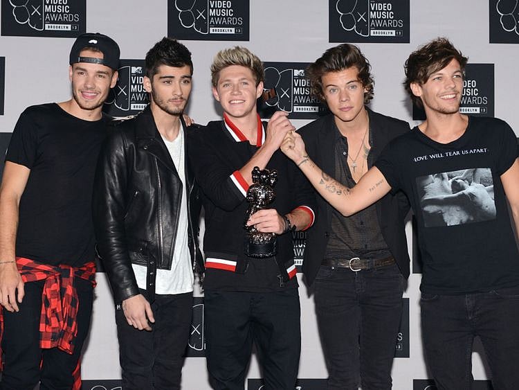TAB 200421 One Direction-1587461444398