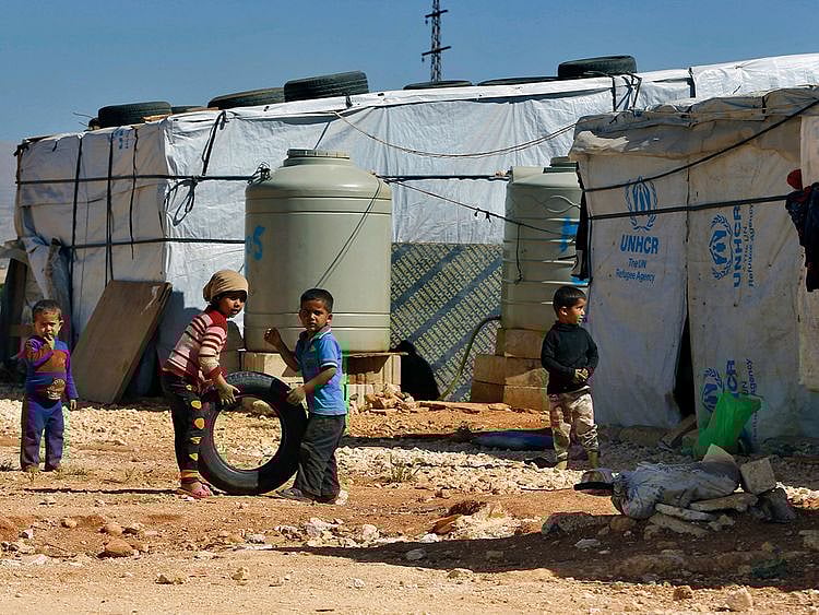 20200422_refugee_camp