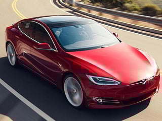 UAE open to work closely with Tesla on driverless cars, says minister