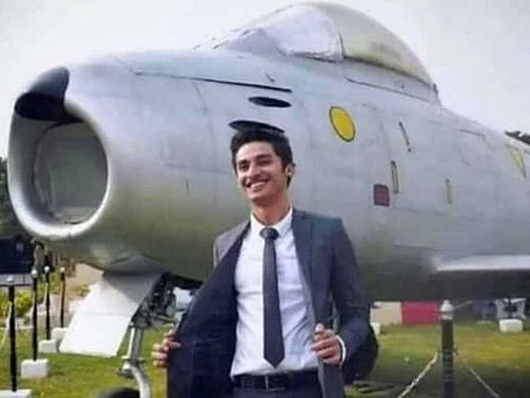 Rahul Dev Pakistan Hindu pilot