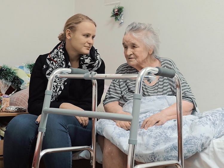 Coronavirus: Caring for the elderly