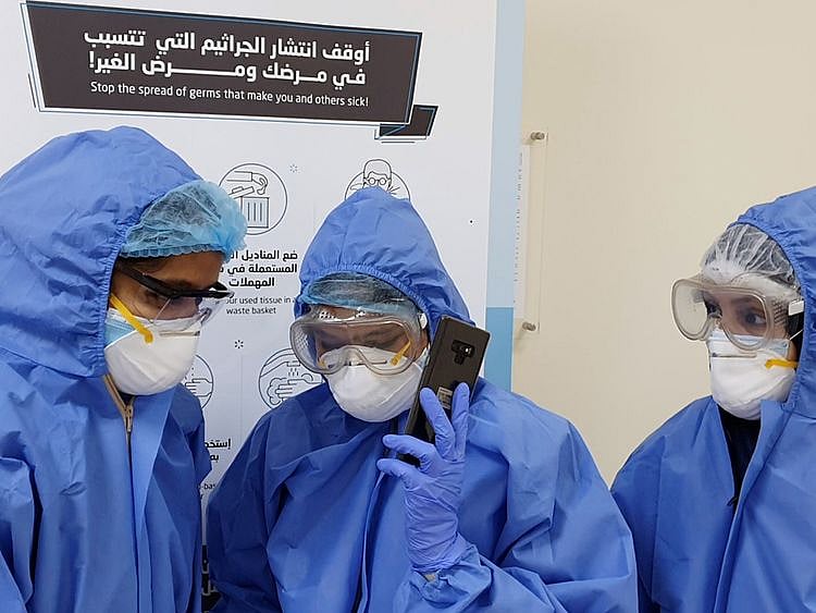 UAE nurses receive a surprise call from Indian superstar Mohanlal 
