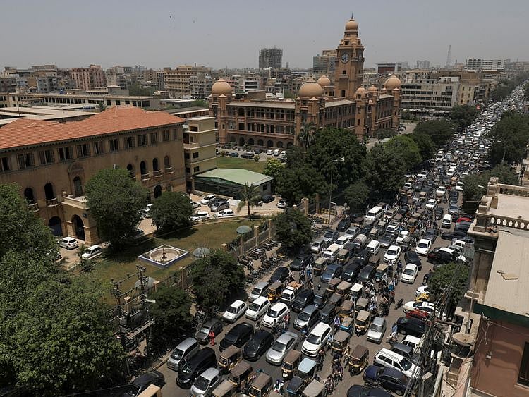Copy of 2020-05-11T123405Z_1938056270_RC2CMG9CFBXR_RTRMADP_3_HEALTH-CORONAVIRUS-PAKISTAN-LOCKDOWN-1589265879093