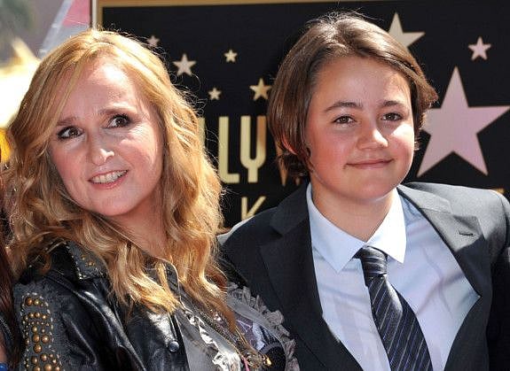 TAB Melissa Etheridge and son Beckett Cypher-1589435004946
