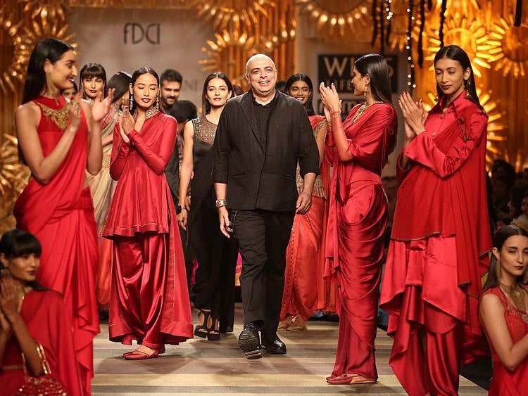 TAB Tarun Tahiliani 663654-1589437832365