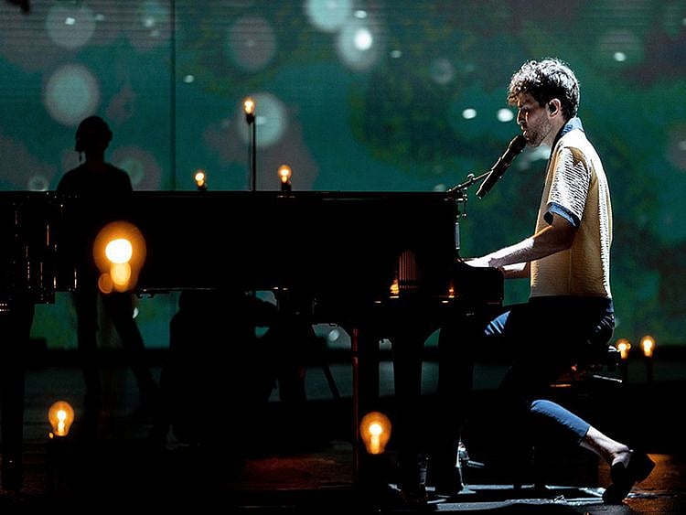 Reigning champion from The Netherlands Duncan Lawrence