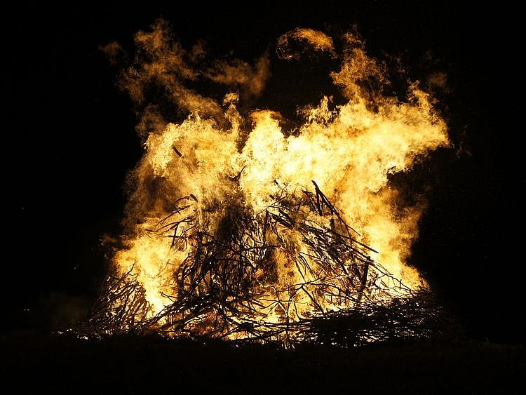 Last rites, pyre
