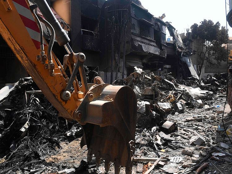 Pakistan karachi plane crash