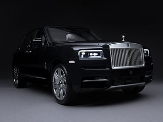 This 1:8-scale Rolls-Royce Cullinan model costs more than your car