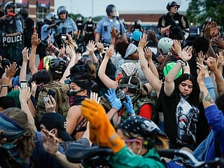 US protesters send an incredibly powerful message