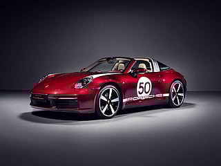 2021 Porsche 911 Targa 4S Heritage Design Edition is a nod to the '50s and '60s