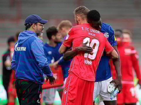 David Wagner, left, looks to be out of options at Schalke after the draw with Union Berlin.