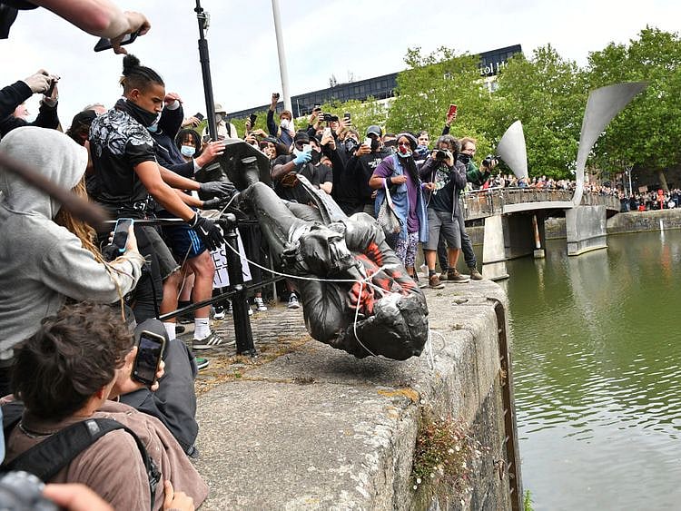 Bristol statue-1591767536128