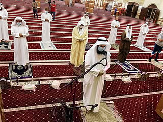 COVID-19: Mosques reopen in Kuwait amid jubilation