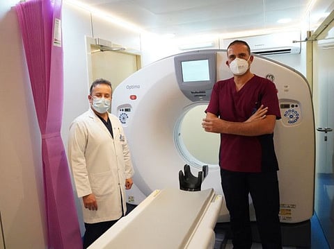 The new scanner at Al Ain Hospital detects COVID-19 pneumonia 