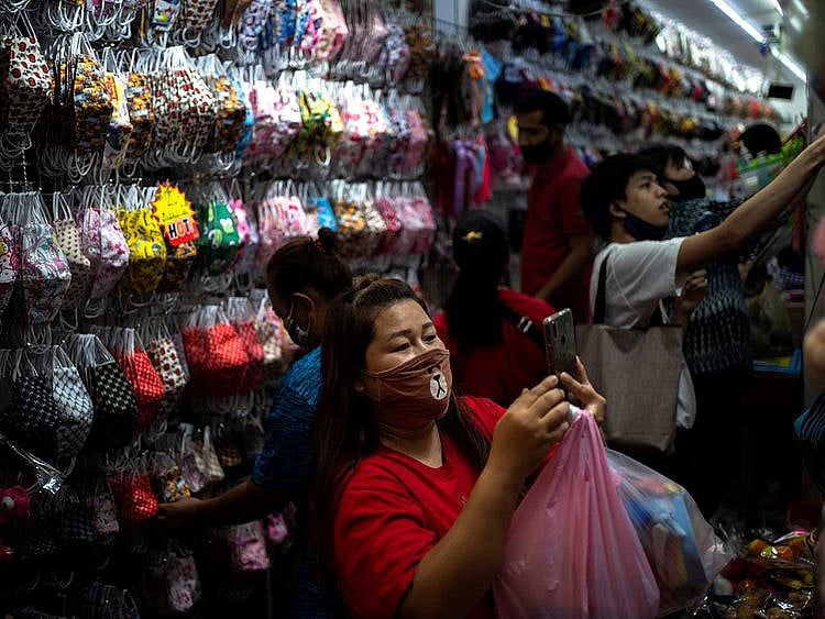 Thailand shopping masks