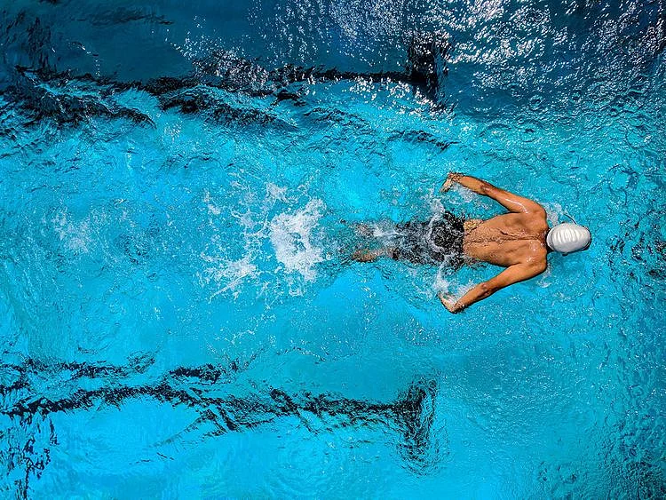 swimming 
