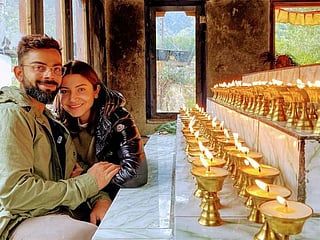 Its a baby girl for Anushka and Virat: Wishes pour in from Bollywood
