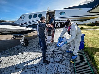 COVID-19: Volunteer pilots deliver medical supplies to Colombia's isolated places