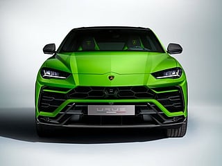 Lamborghini Urus gets Pearl Capsule design package 