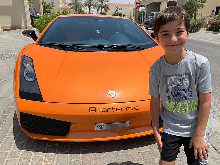 Boy gets ride in a Lamborghini on his birthday 