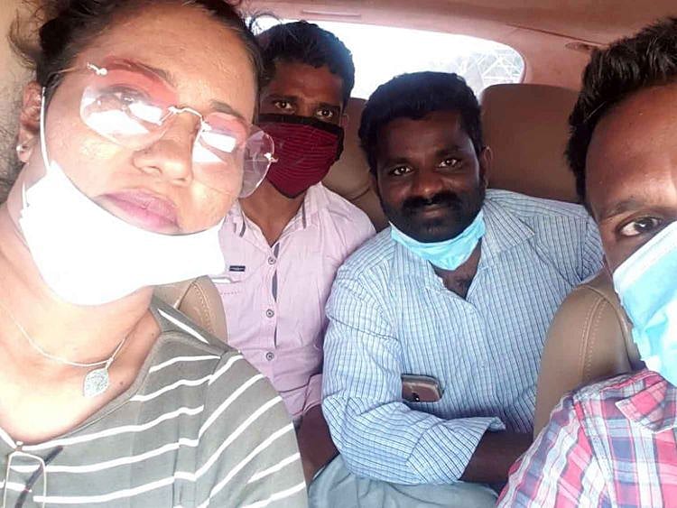 NAT AK INDIAN WOMAN8-1593239673354