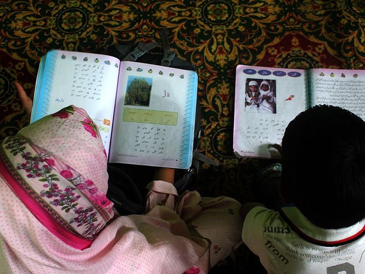 WLD 200630 Kashmir-children-1593506628913