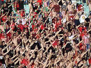 Thousands of soccer fans break social distancing rules in Bulgaria