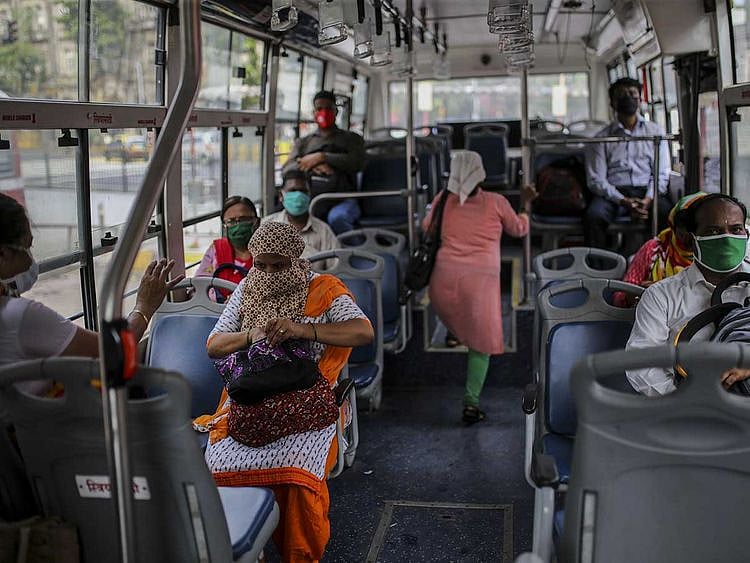 Mumbai bus masks India passengers