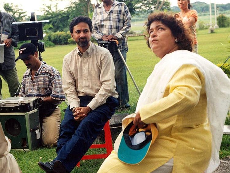 Shahzad Gul with Saroj Khan shooting for GHAR KAB AAO GE-1594022574163