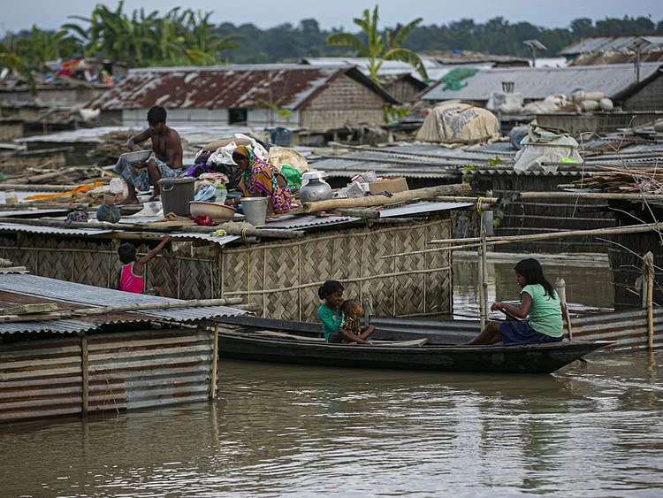Copy of India_Floods_82512.jpg-084e3~1-1595155213379