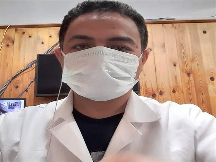 20200722_Egyptian_doctor