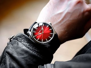  Pioneer Centre Seconds Swiss Mad Red: A hot summer watch from H. Moser & Cie 