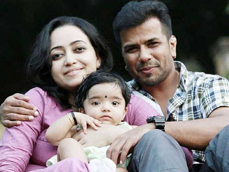 Popular Kerala violinist Balabhaskar and his wife Lakshmi with their daughter Tejaswini Bala.