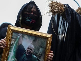 Photos: Thais 'cast a spell' for democracy in Harry Potter-theme protest
